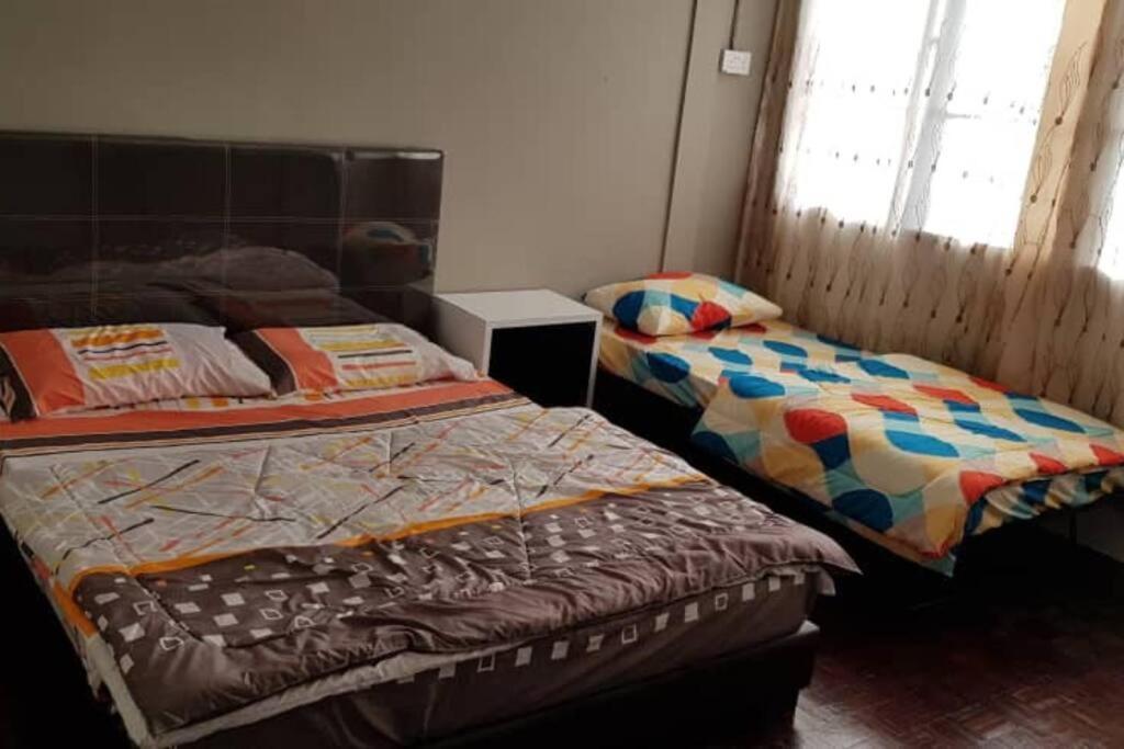 J & I Homestay Sibu Buitenkant foto