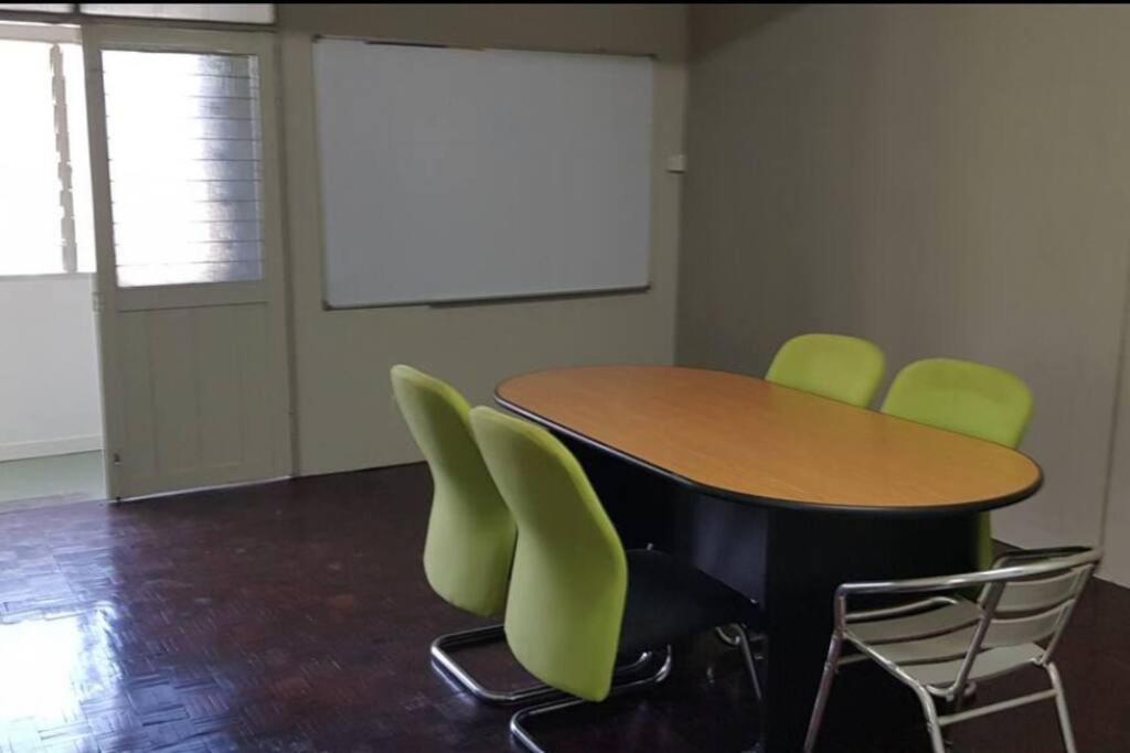 J & I Homestay Sibu Buitenkant foto