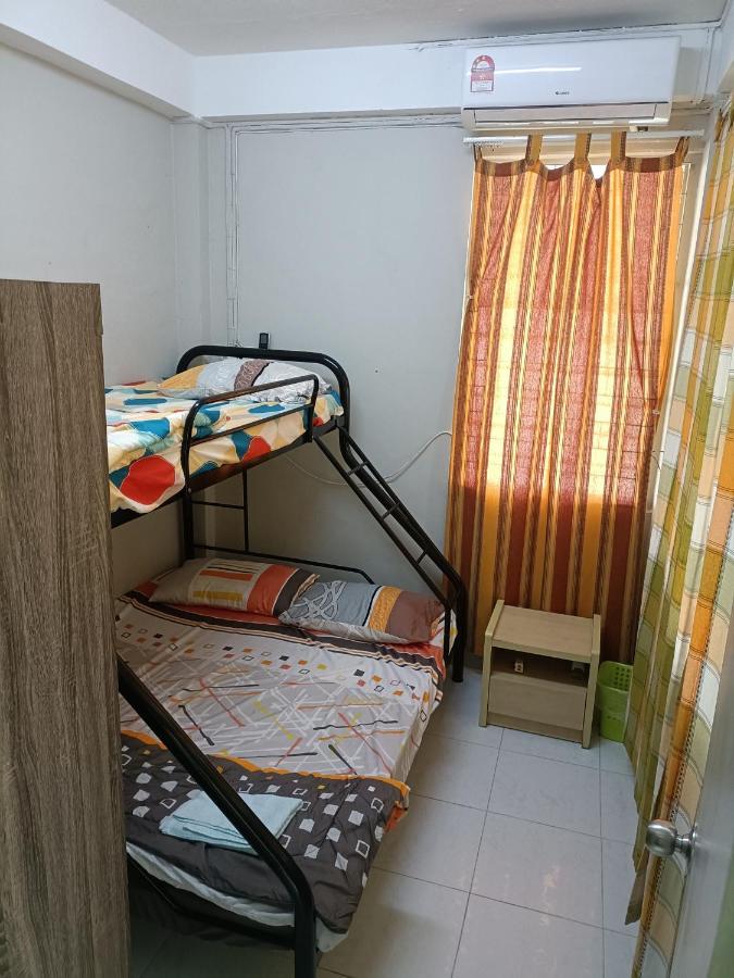 J & I Homestay Sibu Buitenkant foto